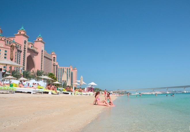 Nasimi Beach beach club in Dubai