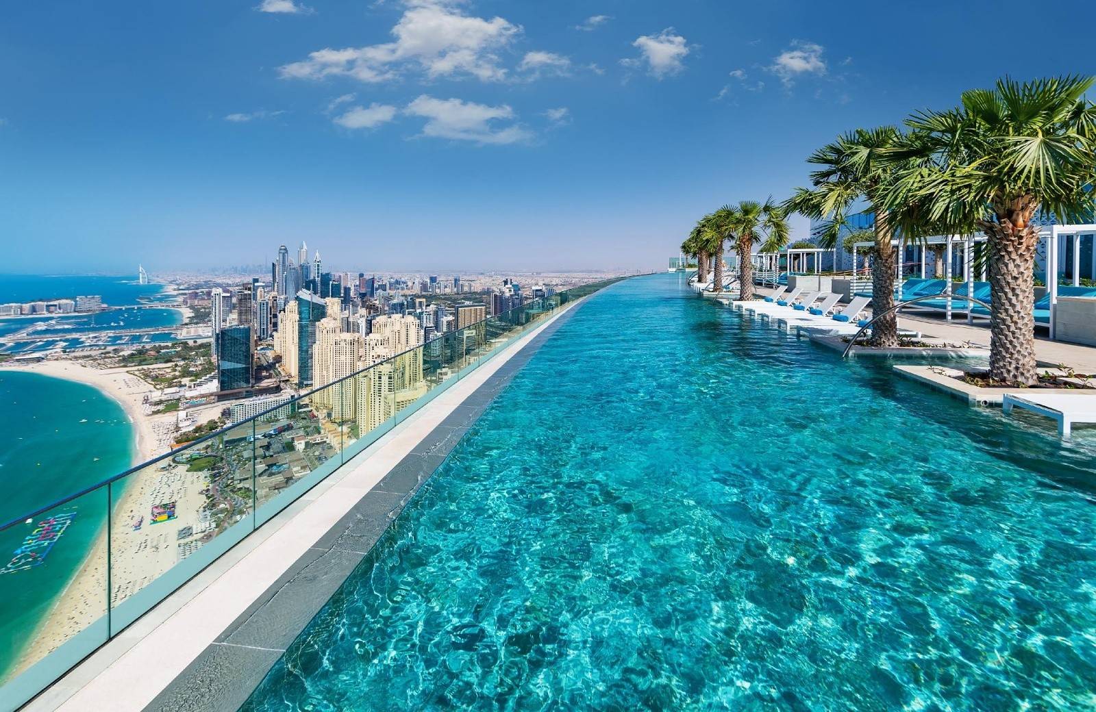 Address Beach Resort 5* hotel pool
